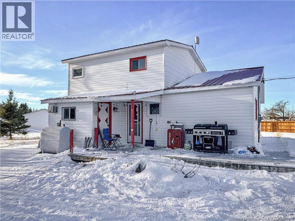 12 Allee Thibodeau, Baie-Sainte-Anne, New Brunswick  E9A 1G1 - Photo 3 - NB133126
