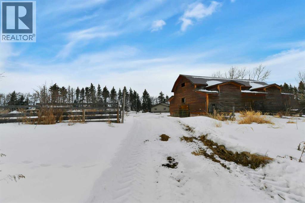 27137 Highway 42, Rural Red Deer County, Alberta  T0M 1R0 - Photo 39 - A2293336