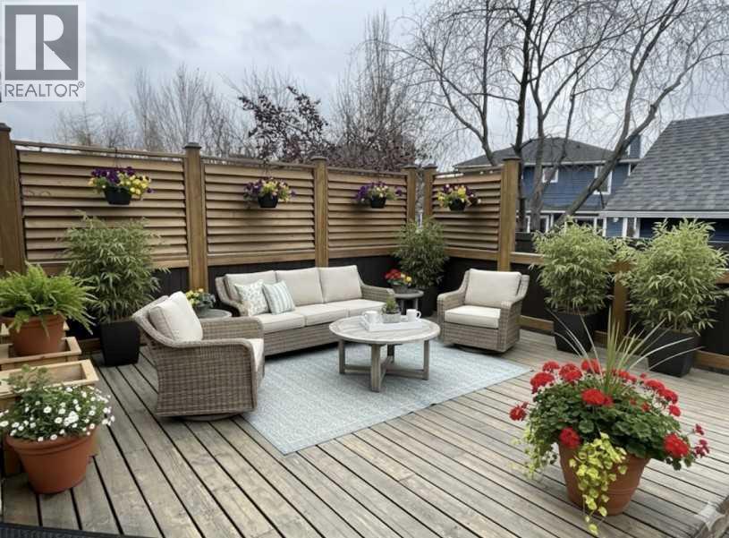 55 Shawbrooke Crescent Sw, Calgary, Alberta  T2Y 3B2 - Photo 20 - A2285002