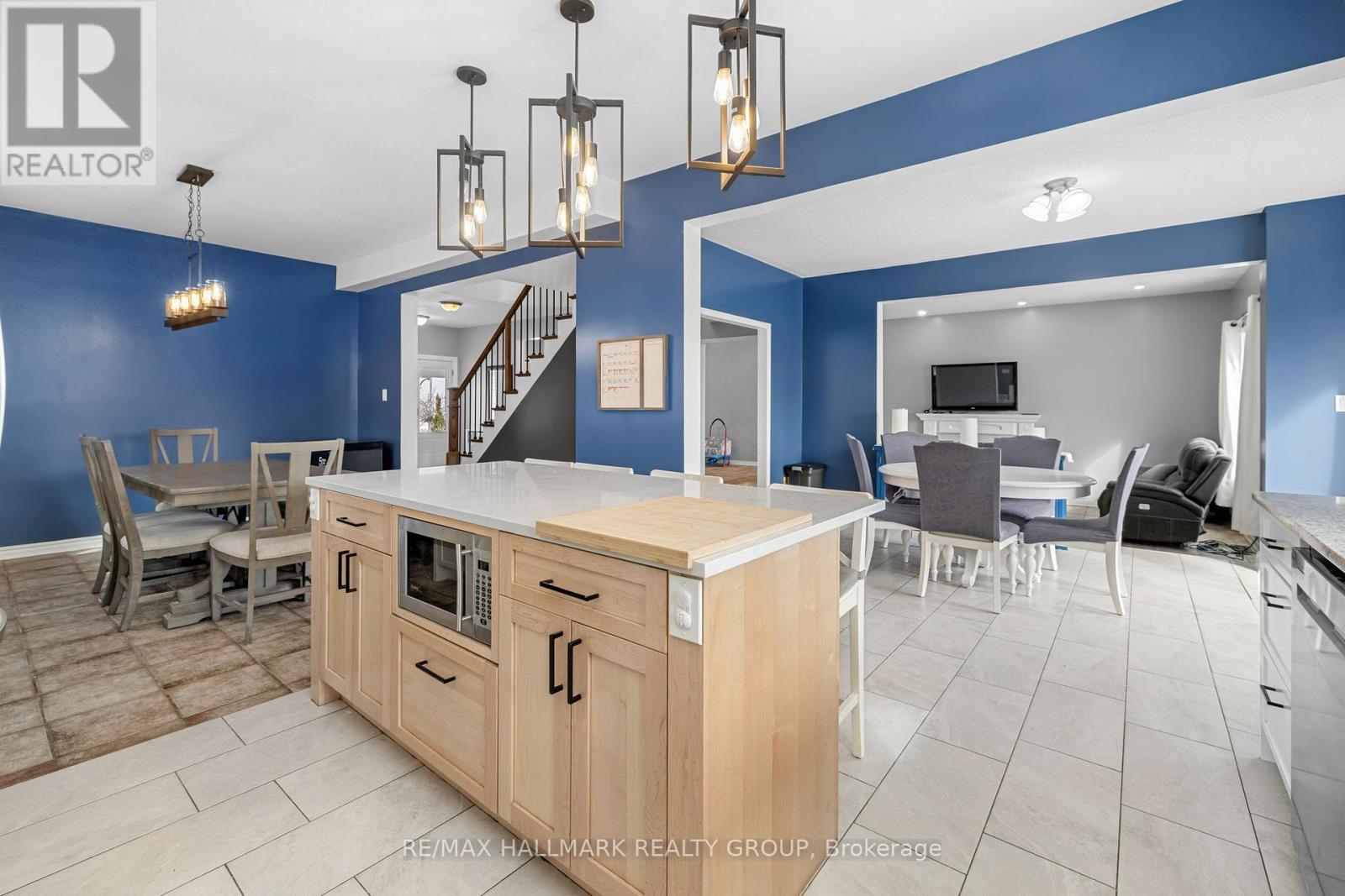 1421 Talcy Crescent, Ottawa, Ontario  K4A 3C6 - Photo 21 - X12894026