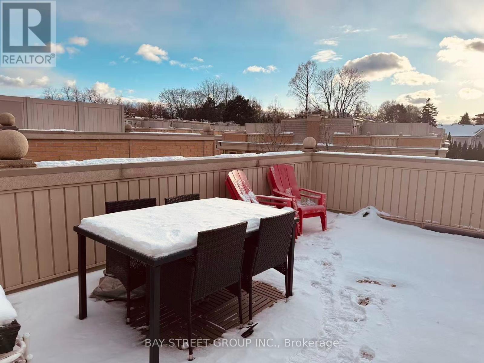 51 Hargrave Lane, Toronto, Ontario  M4N 0A4 - Photo 11 - C12796342