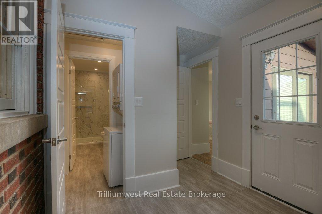 54 Park Street, Kitchener, Ontario  N2G 1M3 - Photo 32 - X12894010