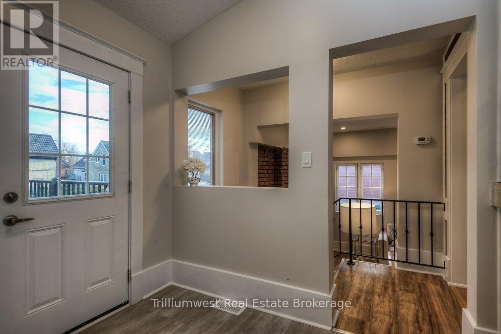 54 Park Street, Kitchener, Ontario  N2G 1M3 - Photo 34 - X12894010