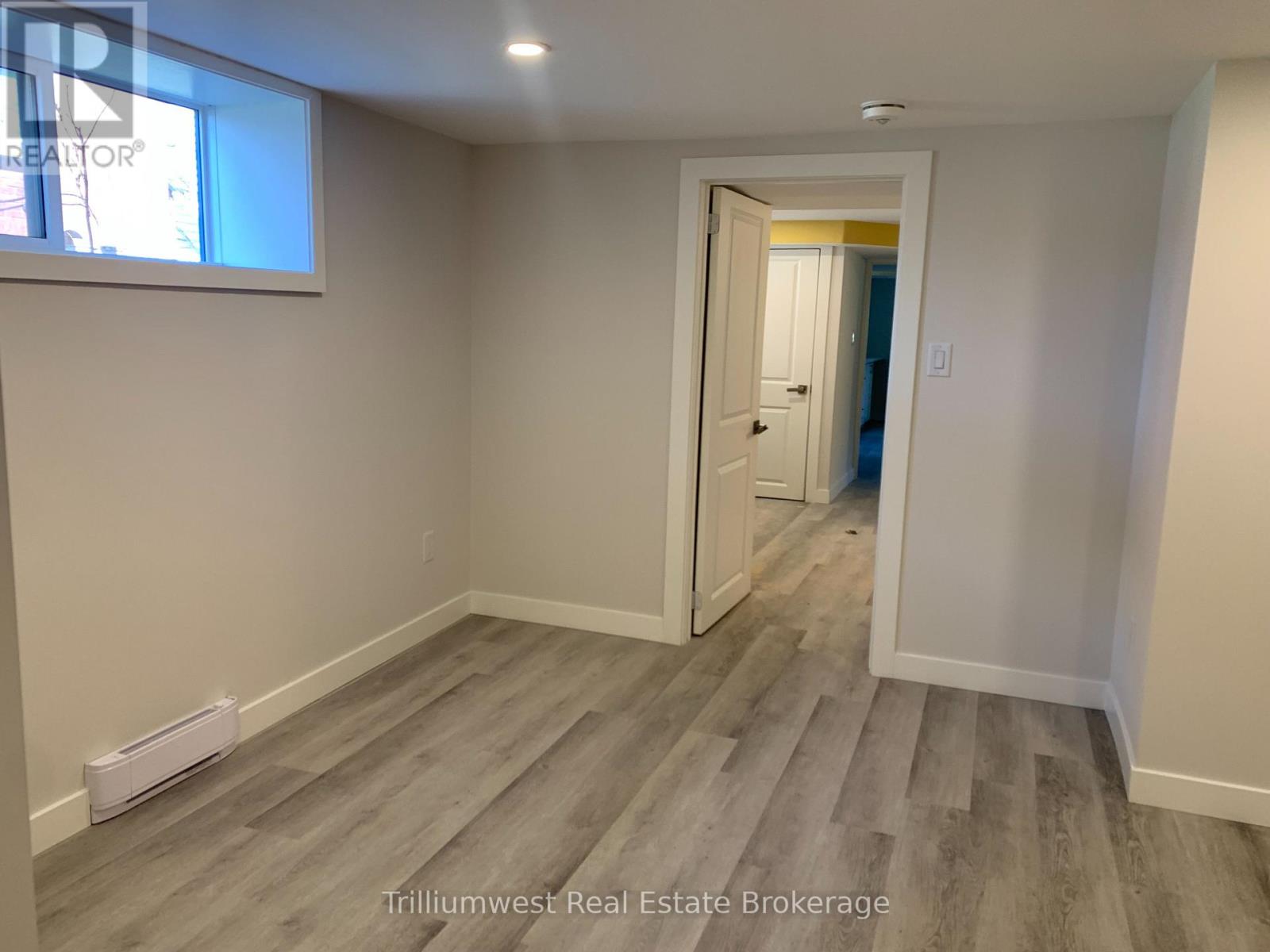 54 Park Street, Kitchener, Ontario  N2G 1M3 - Photo 46 - X12894010