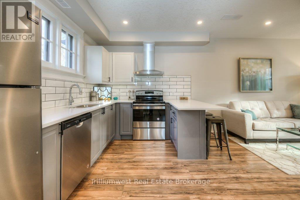 54 Park Street, Kitchener, Ontario  N2G 1M3 - Photo 7 - X12894010