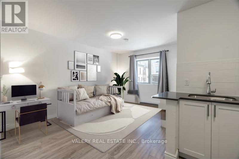 B6 - 608 Church Street, Toronto, Ontario  M4Y 2E7 - Photo 3 - C12894014