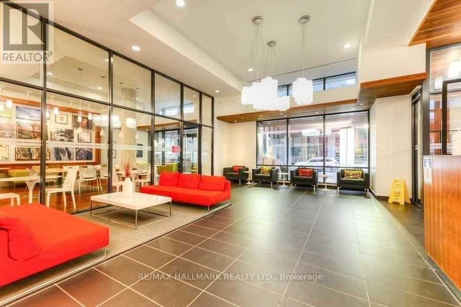 2011 - 225 Sackville Street, Toronto, Ontario  M5A 0B9 - Photo 7 - C12894020