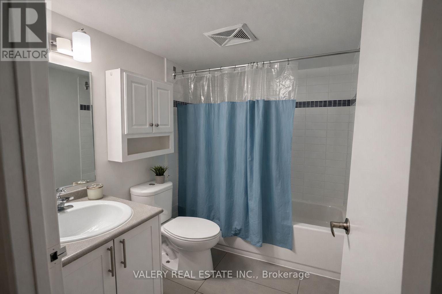 407 - 75 Eastdale Avenue, Toronto, Ontario  M4C 5N3 - Photo 7 - E12894006