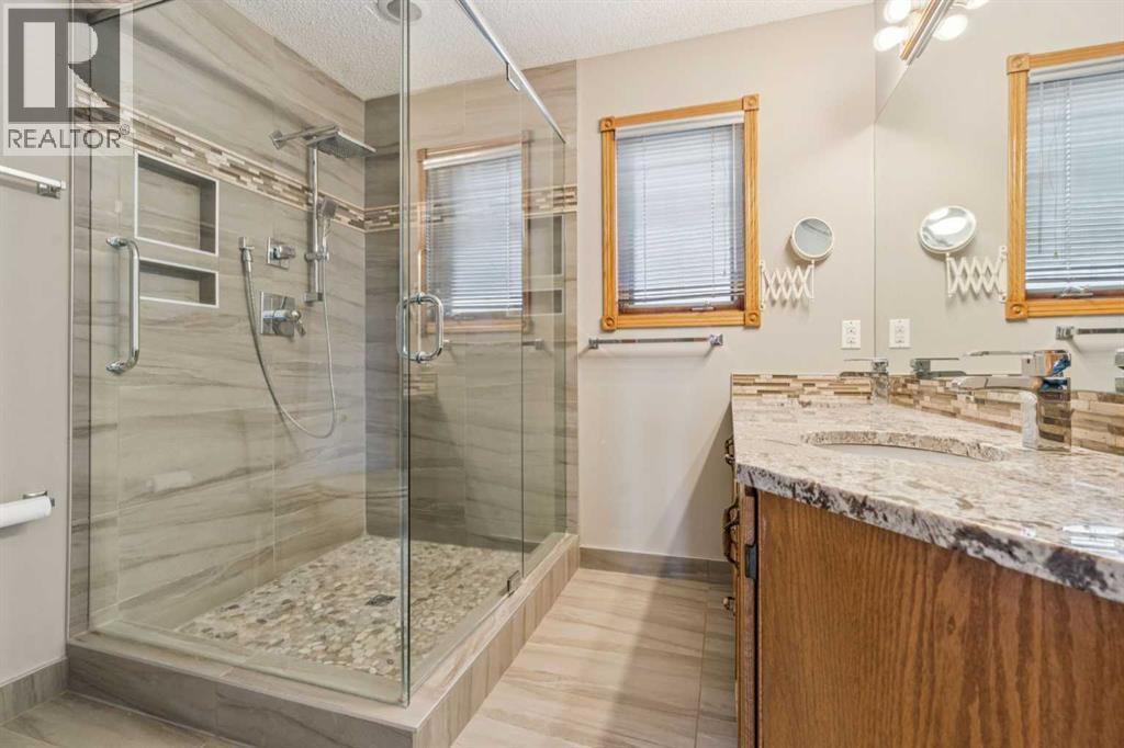 7117 California Boulevard Ne, Calgary, Alberta  T1Y 6V4 - Photo 3 - A2287644