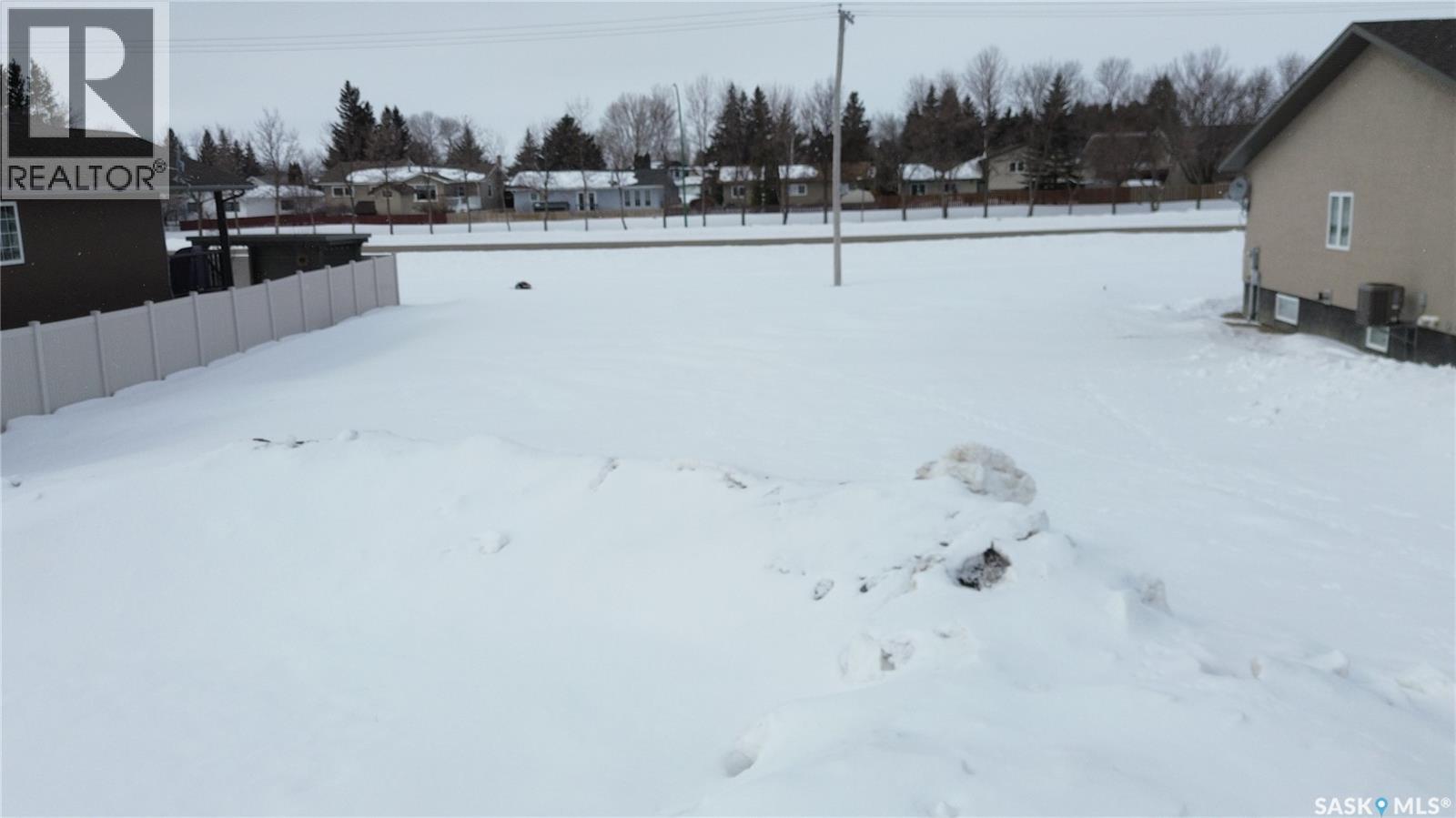 77 Good Spirit Crescent, Yorkton, Saskatchewan  S3N 0X1 - Photo 4 - SK030709