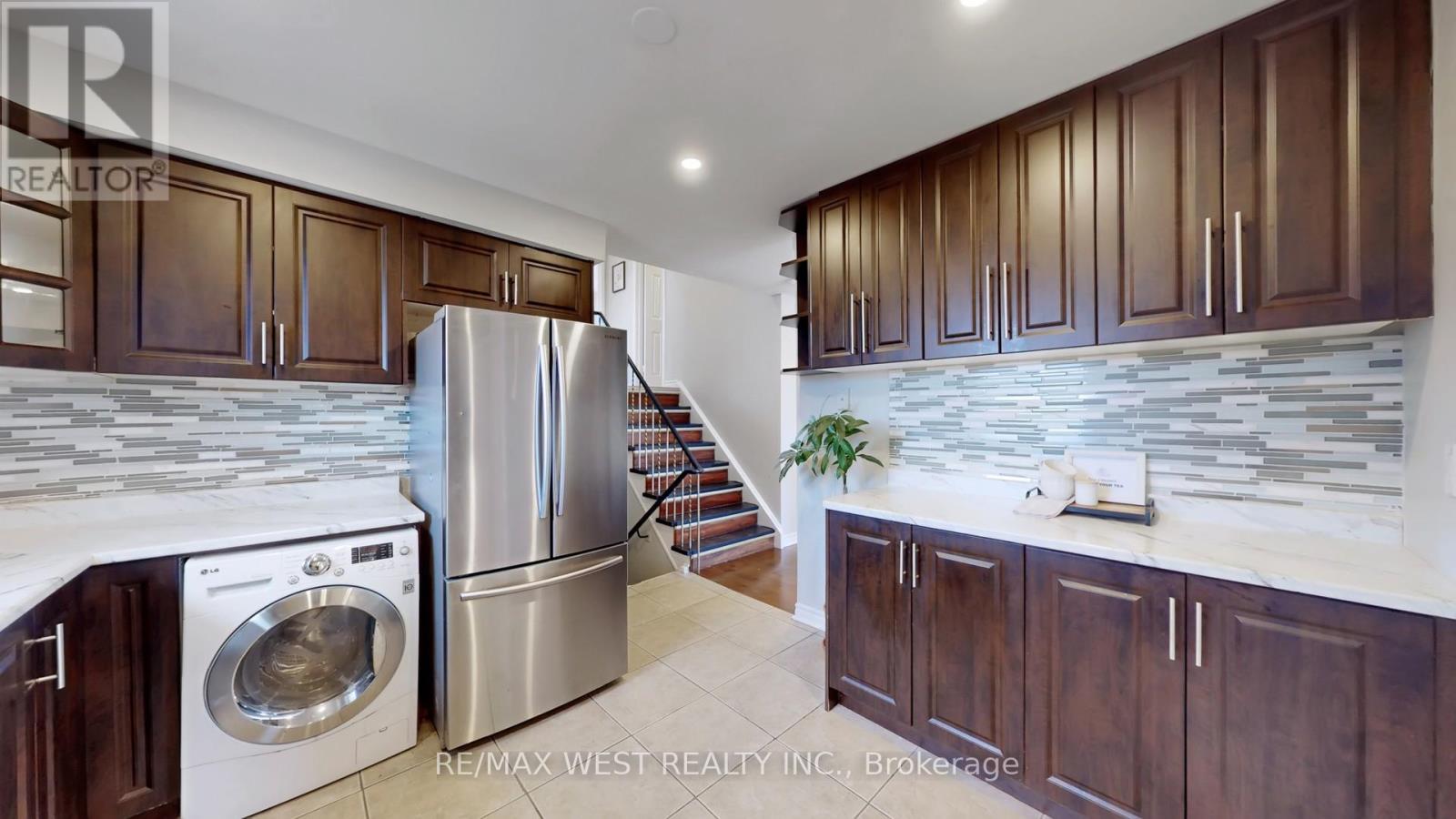 113 Kingswood Drive N, Brampton, Ontario  L6V 2X5 - Photo 11 - W12875958