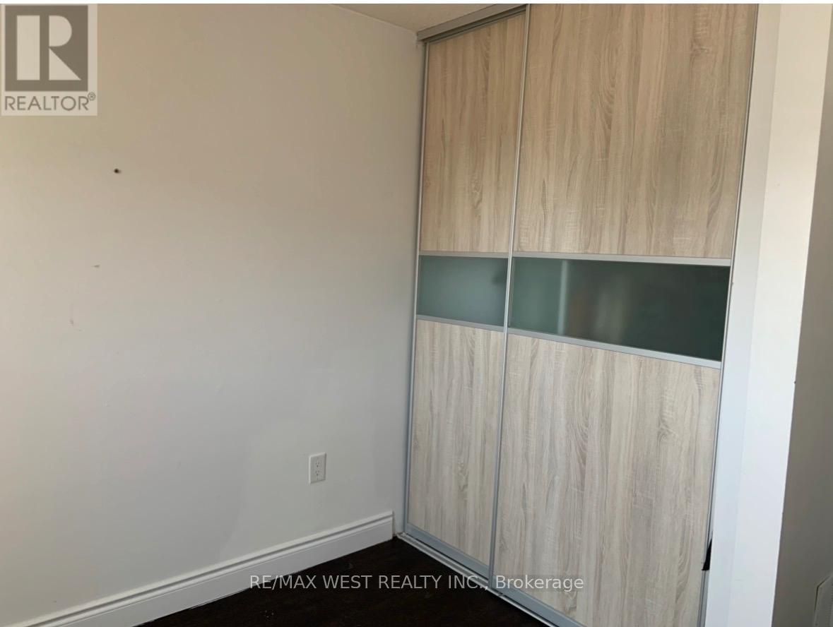 113 Kingswood Drive N, Brampton, Ontario  L6V 2X5 - Photo 34 - W12875958