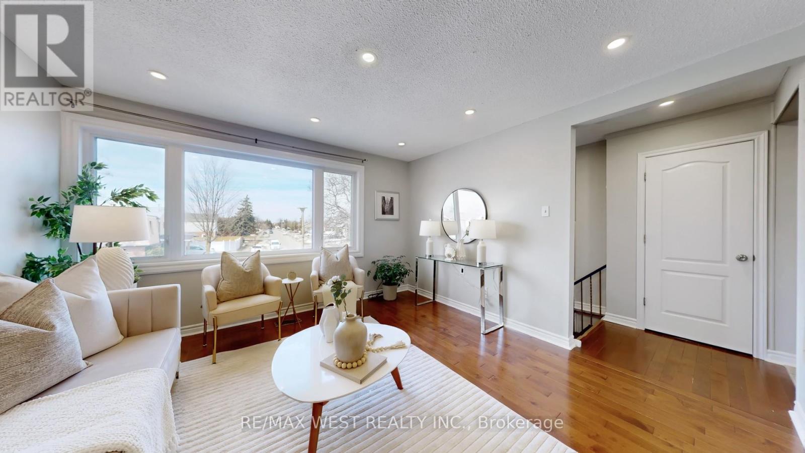 113 Kingswood Drive N, Brampton, Ontario  L6V 2X5 - Photo 8 - W12875958