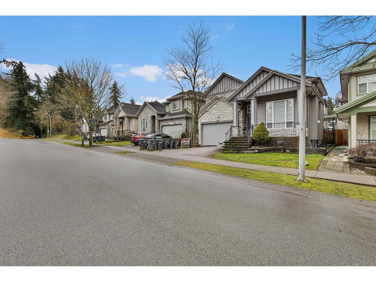 5835 139 STREET, Surrey, British Columbia