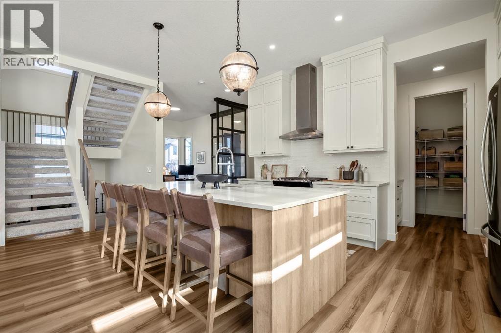 35 Bluerock Avenue Sw, Calgary, Alberta  T2Y 0R6 - Photo 1 - A2284791