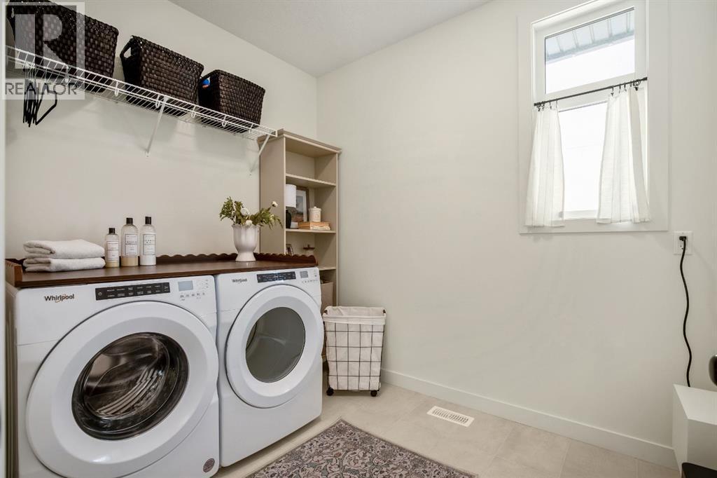 35 Bluerock Avenue Sw, Calgary, Alberta  T2Y 0R6 - Photo 41 - A2284791