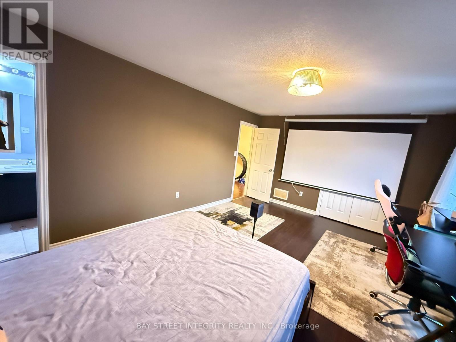 #2 - 26 Carolina Rose Crescent, Markham (Wismer), Ontario  L6E 0P2 - Photo 2 - N12894042