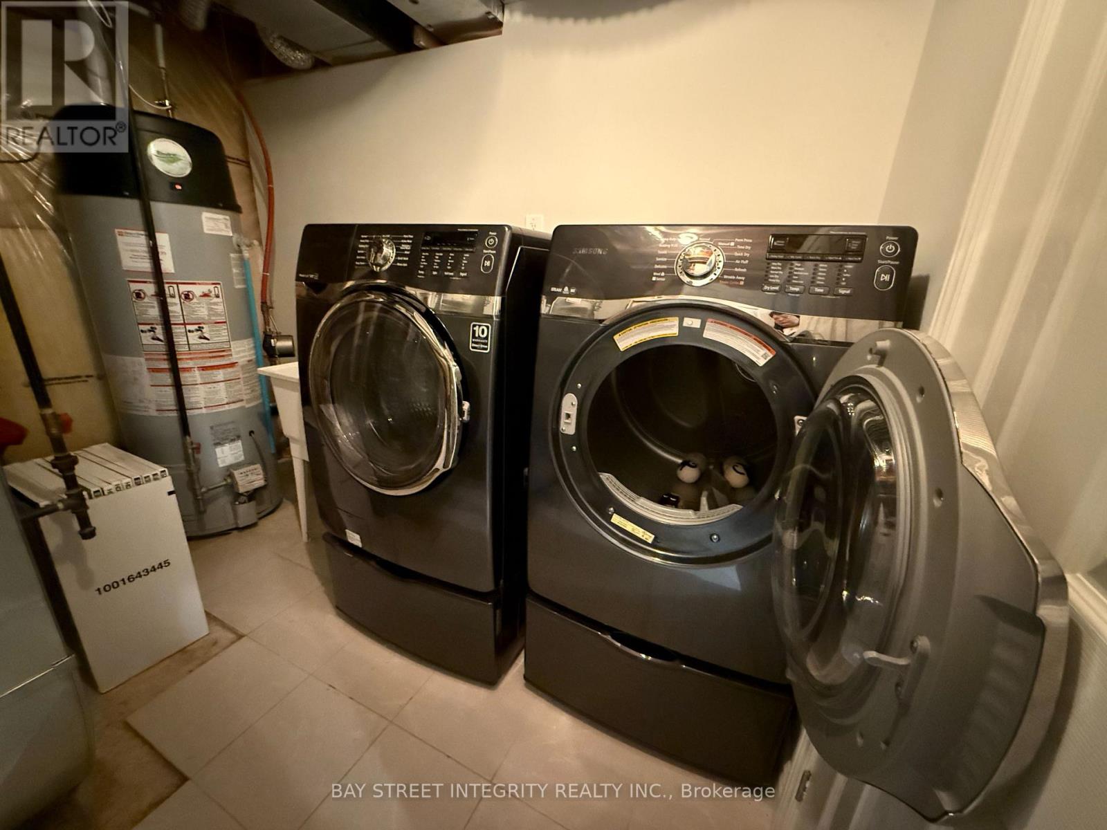 #1 - 28 Carolina Rose Crescent, Markham (Wismer), Ontario  L6E 0P2 - Photo 7 - N12894048