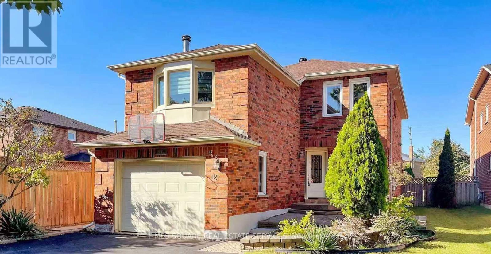 12 MILTON PLACE, vaughan (maple), Ontario