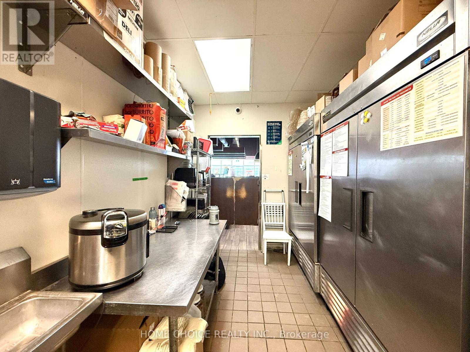 H5 - 367 Cundles Road E, Barrie, Ontario   - Photo 12 - S12894058