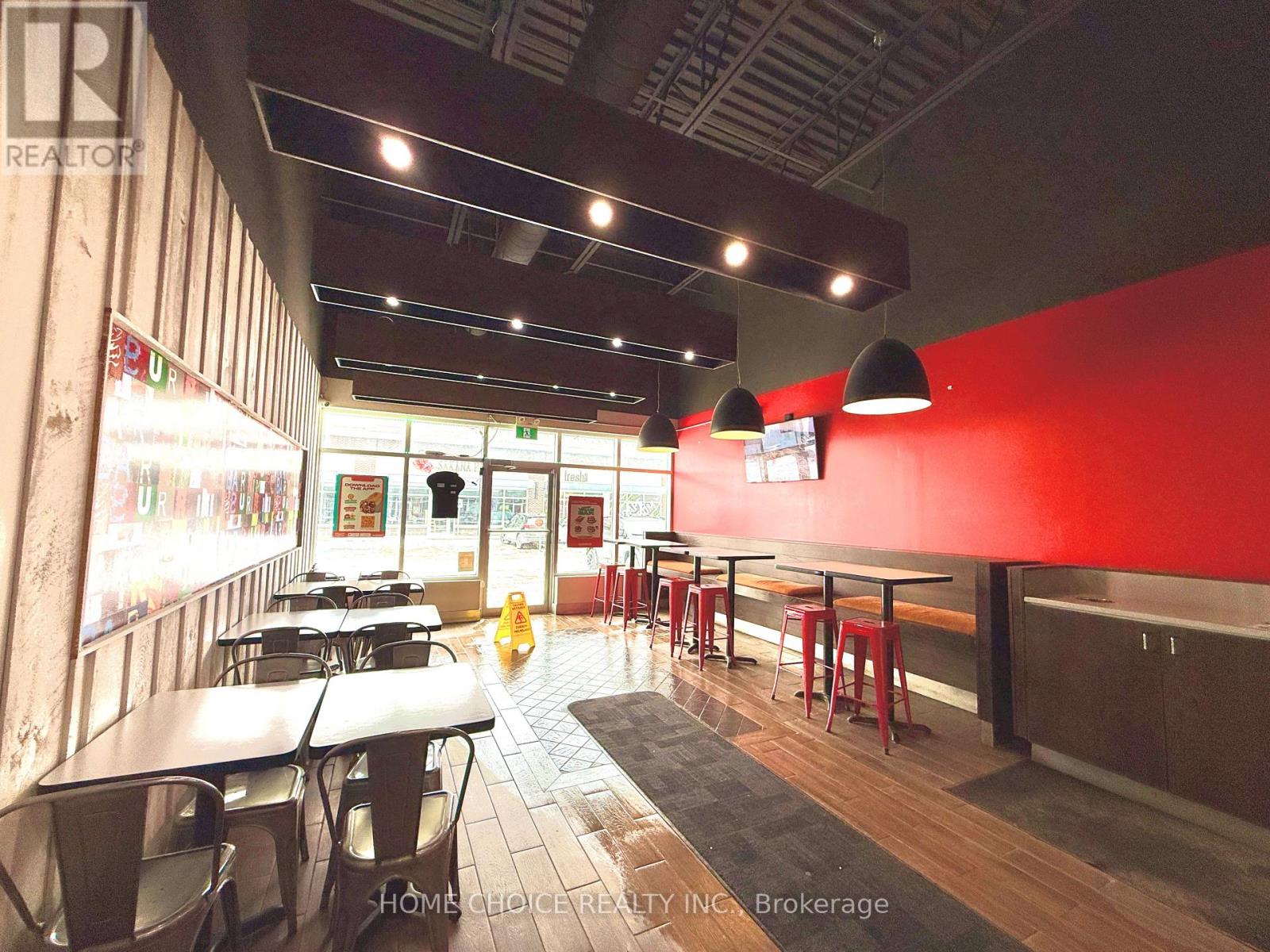 H5 - 367 Cundles Road E, Barrie, Ontario   - Photo 3 - S12894058