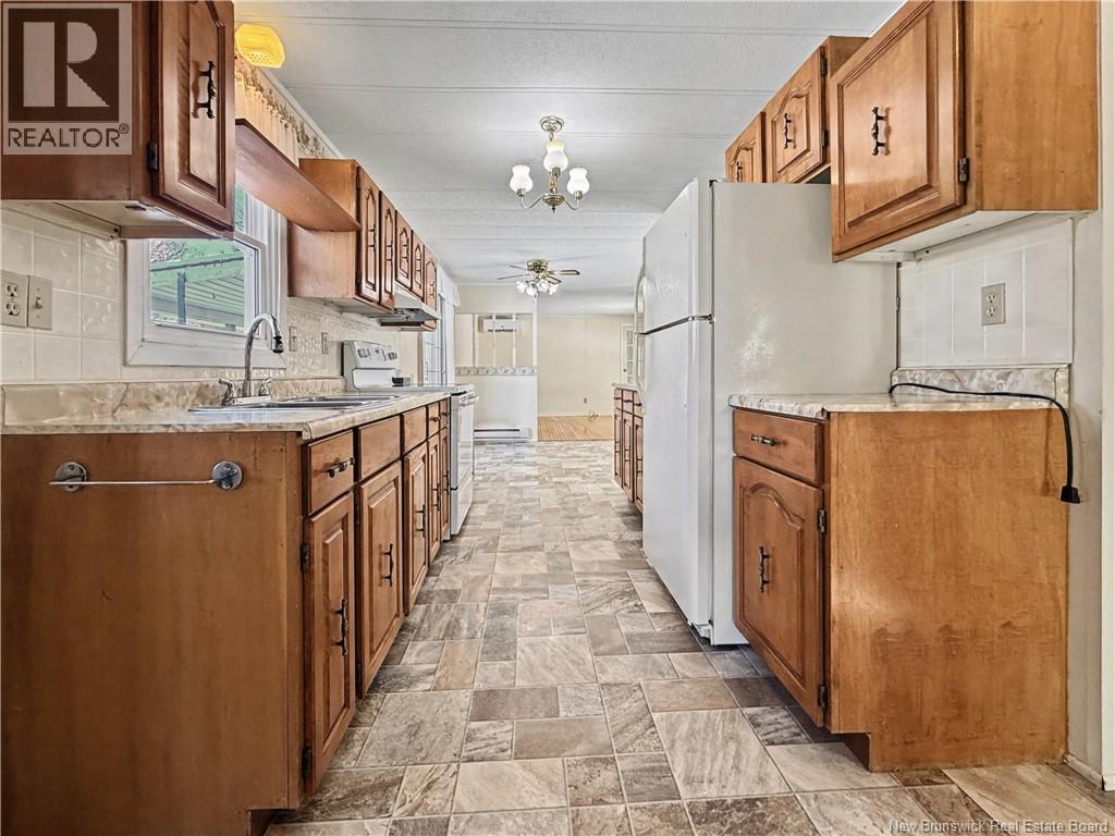 10 Alma, Rogersville, New Brunswick  E4Y 1X6 - Photo 11 - NB130308