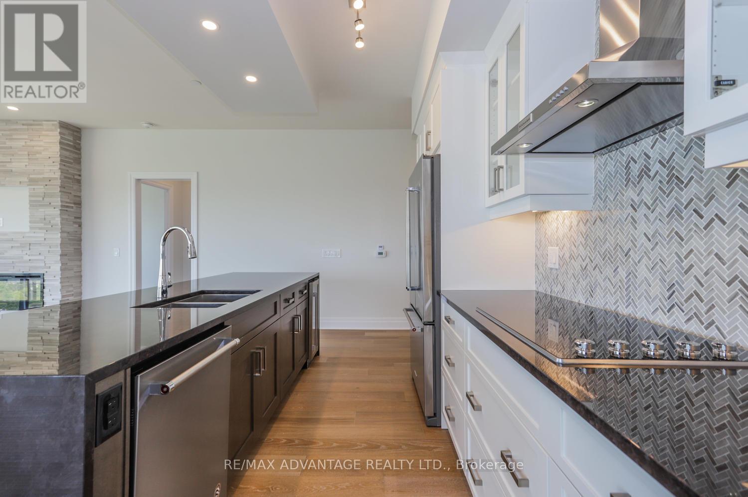 2701 - 505 Talbot Street, London East, Ontario  N6A 2S6 - Photo 8 - X12894092