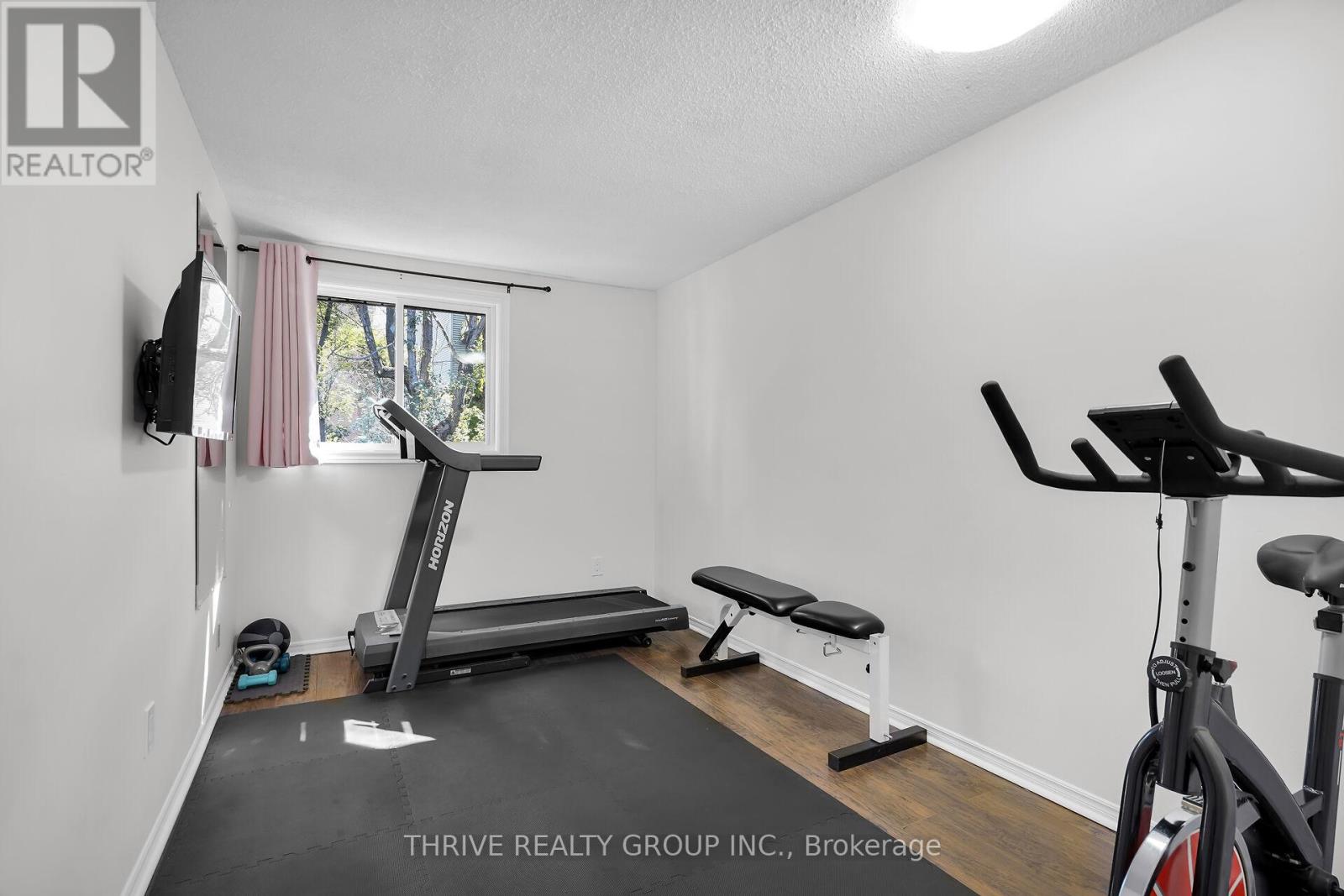 10 - 215 Commissioners Road W, London South (South D), Ontario  N6J 1X9 - Photo 21 - X12736116