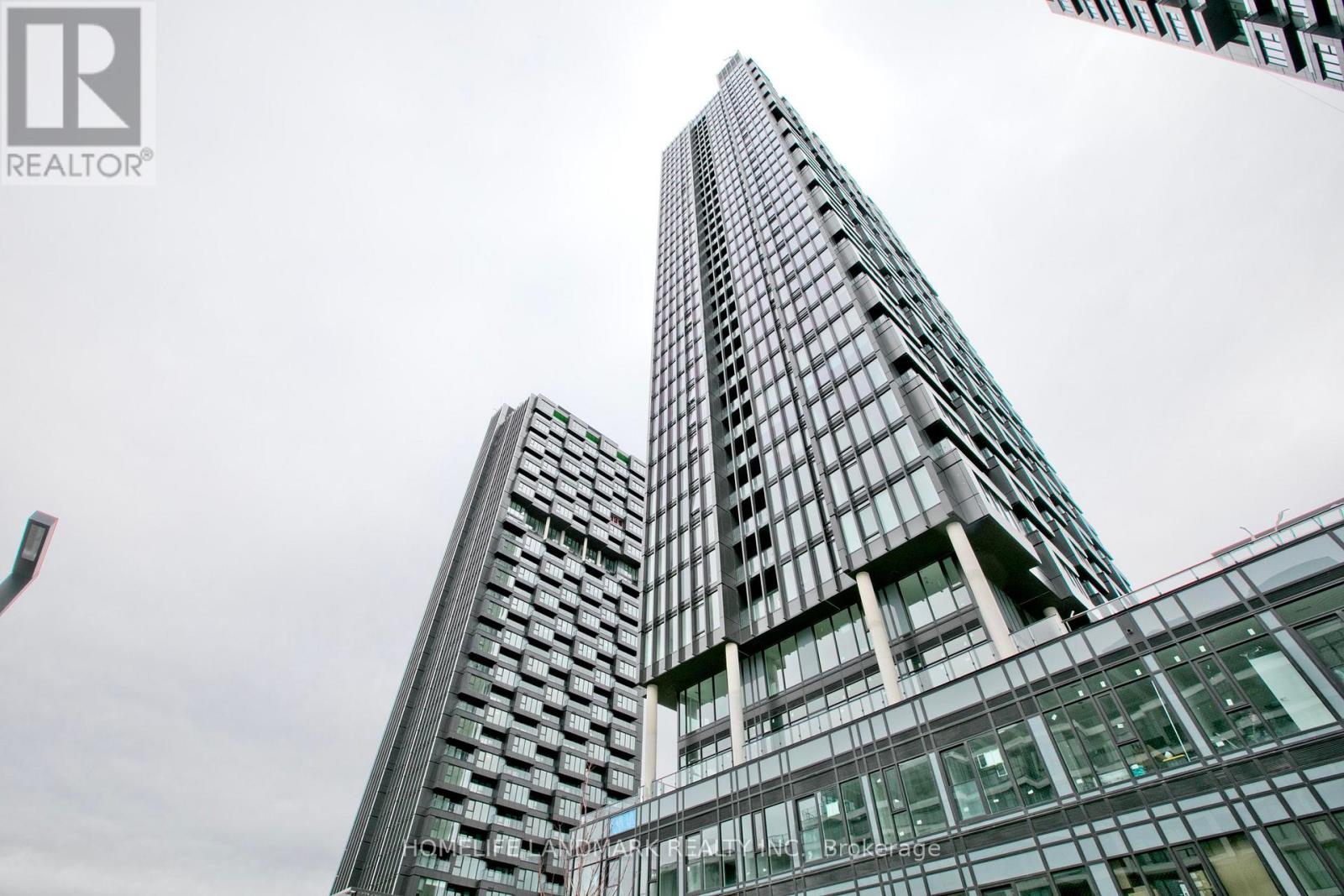 1 QUARRINGRTON LANE, Toronto, Ontario