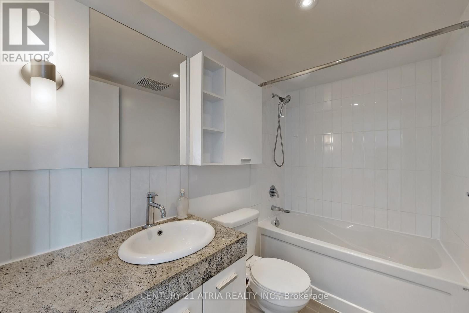 310 - 19 Singer Court, Toronto (Bayview Village), Ontario  M2K 0B2 - Photo 15 - C12894090