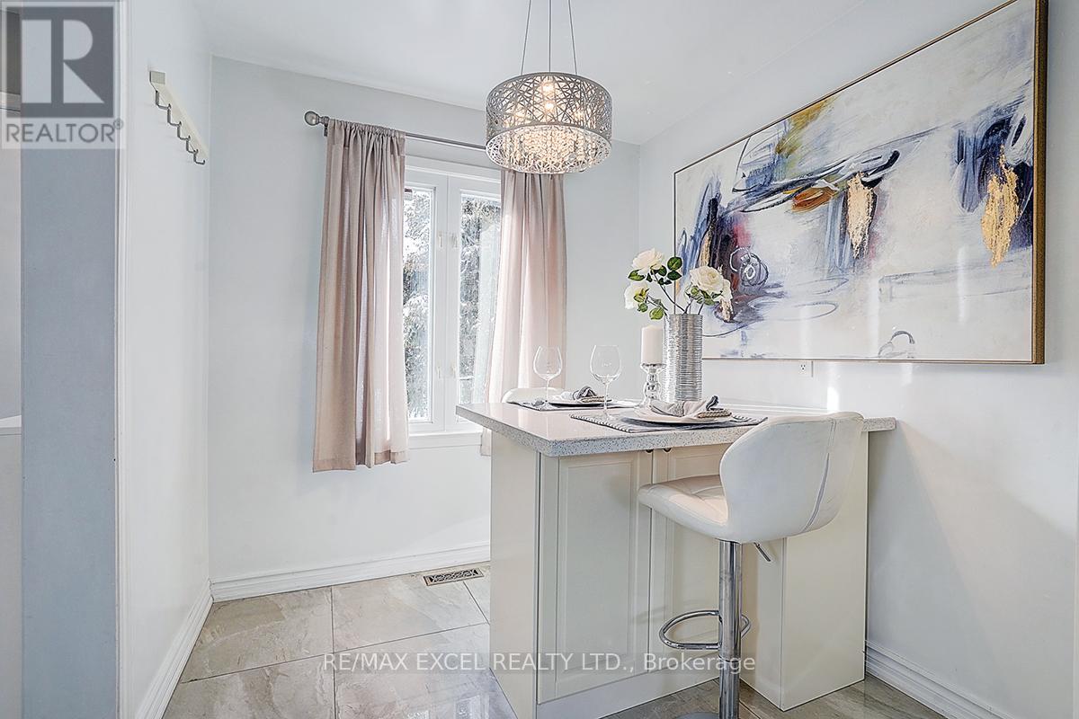 28 Holsworthy Crescent, Markham, Ontario  L3T 4C6 - Photo 26 - N12894080