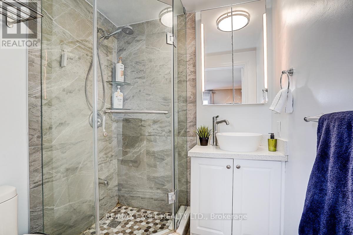 28 Holsworthy Crescent, Markham, Ontario  L3T 4C6 - Photo 33 - N12894080