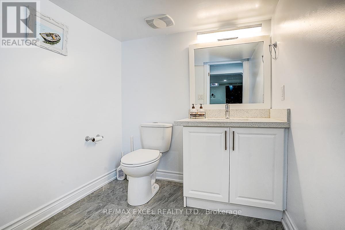 28 Holsworthy Crescent, Markham, Ontario  L3T 4C6 - Photo 44 - N12894080