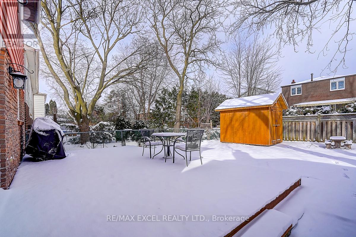 28 Holsworthy Crescent, Markham, Ontario  L3T 4C6 - Photo 48 - N12894080