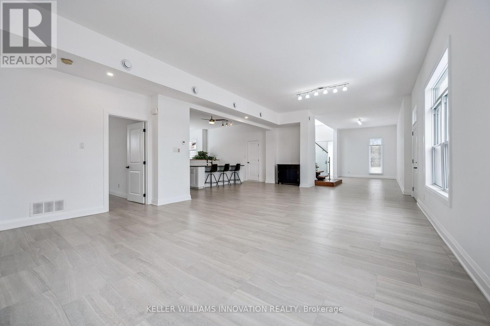 149 Woolwich Street, Waterloo, Ontario  N2K 1S5 - Photo 13 - X12887300