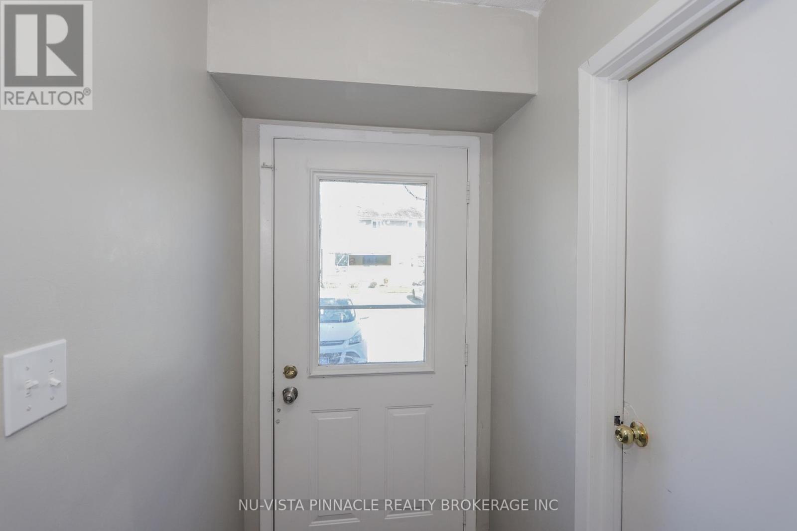 14 - 595 Third Street, London East, Ontario  N5V 4A1 - Photo 4 - X12894128