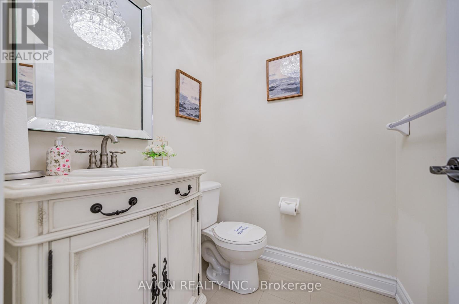 30 Ferrazzano Lane, Vaughan, Ontario  L4H 0X2 - Photo 18 - N12893968