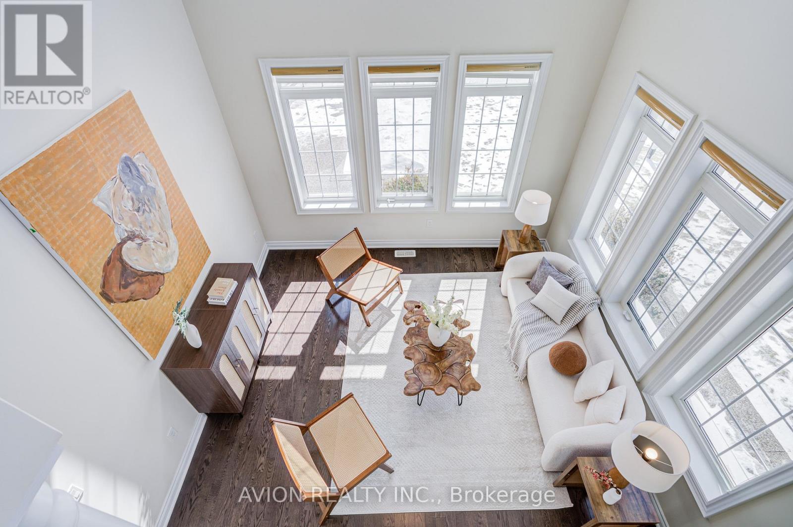 30 Ferrazzano Lane, Vaughan, Ontario  L4H 0X2 - Photo 5 - N12893968