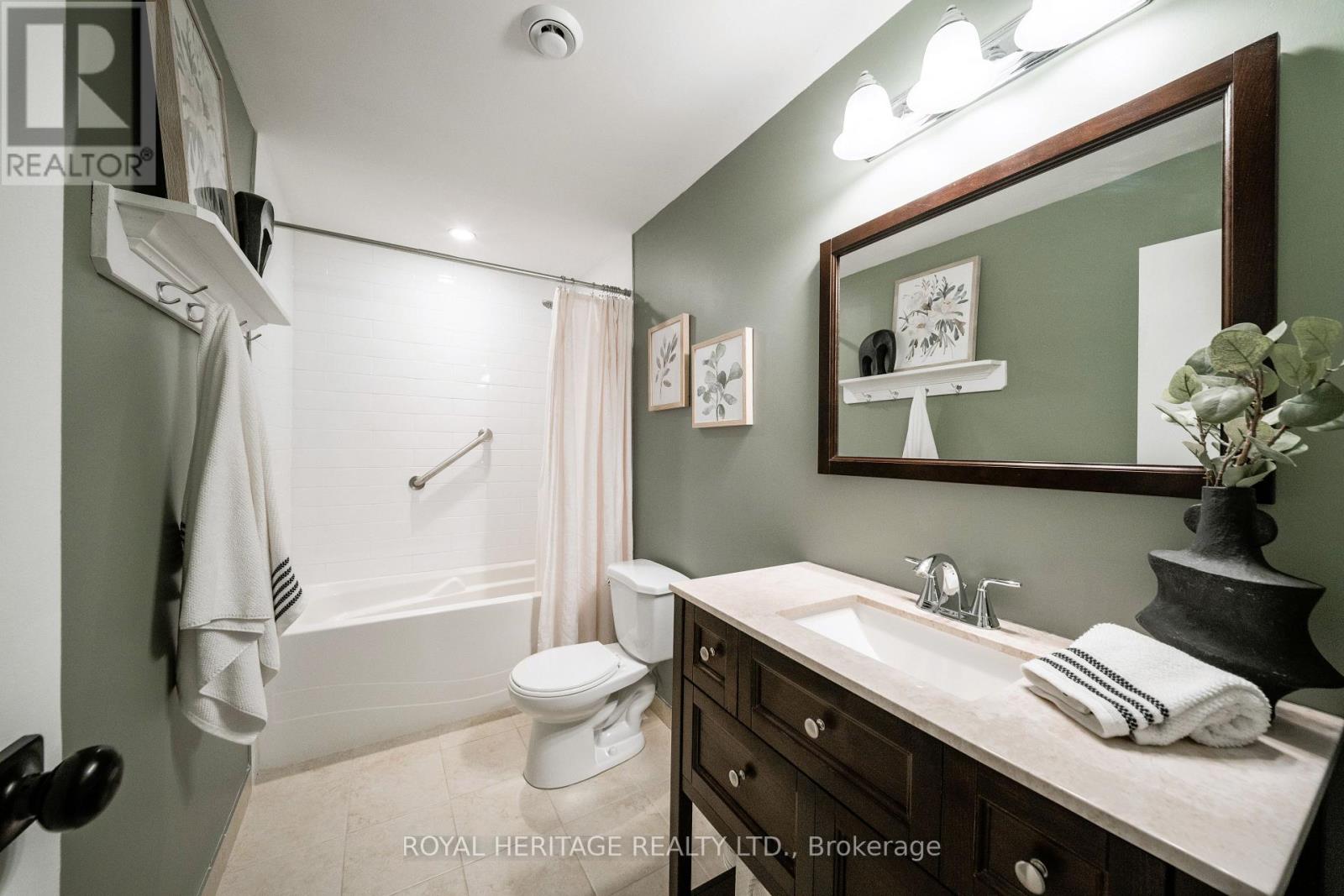 198 Barkley Crescent, Oshawa, Ontario  L1J 2E6 - Photo 22 - E12894100