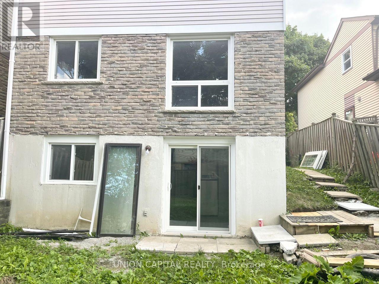 Lower - 75 Madsen Crescent, Markham, Ontario  L3R 4P2 - Photo 2 - N12894130