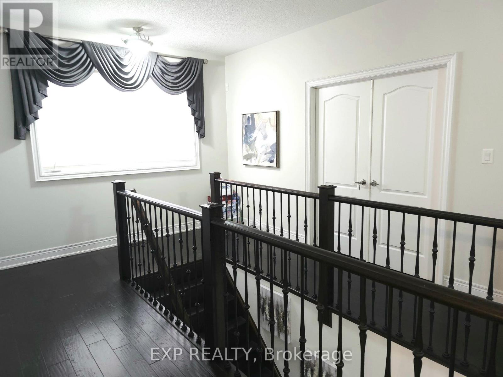 448 Dougall Avenue, Caledon, Ontario  L7C 4A6 - Photo 10 - W12894116