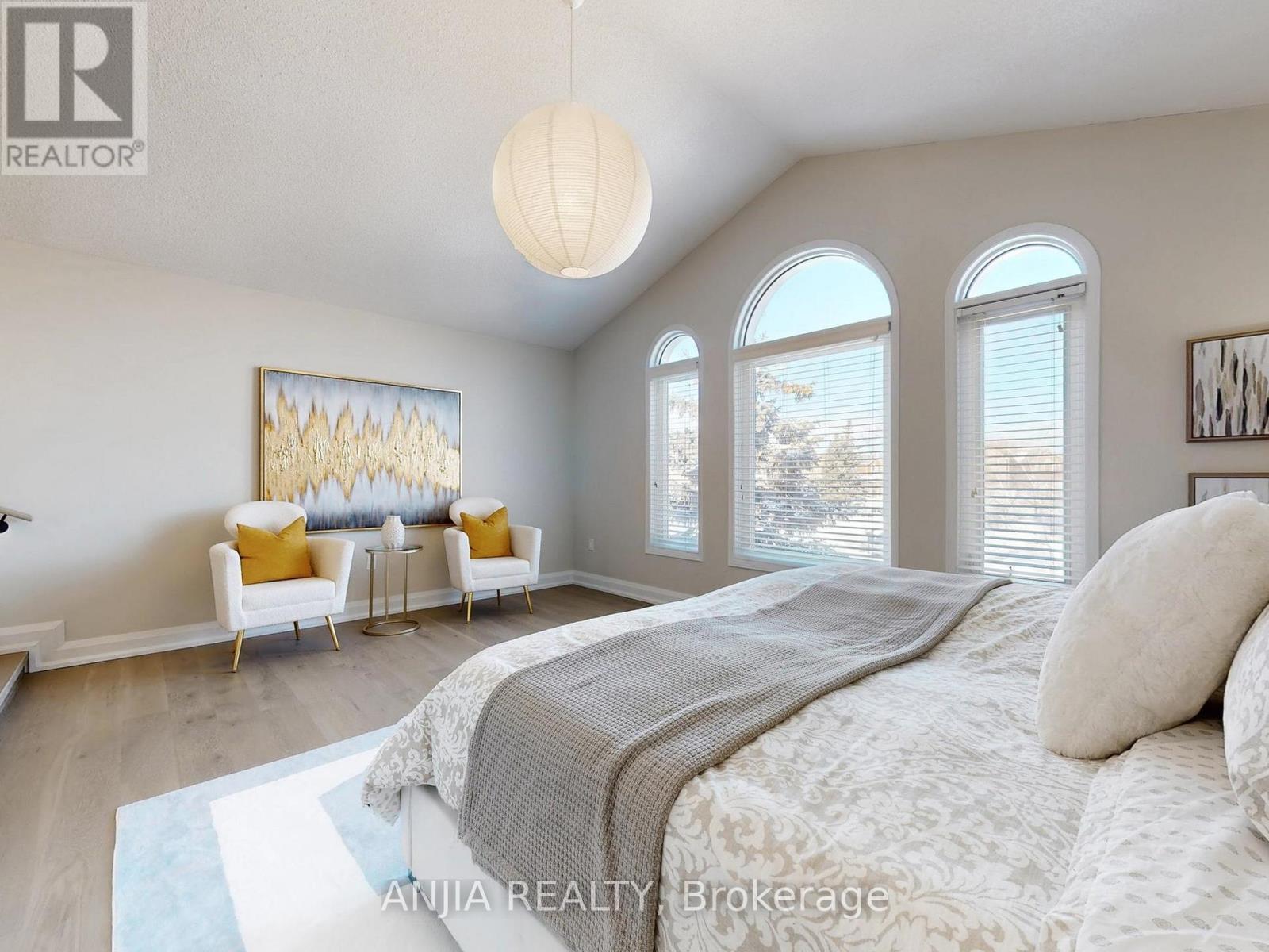 43 Leno Mills Avenue, Richmond Hill, Ontario  L4S 1C2 - Photo 28 - N12886264