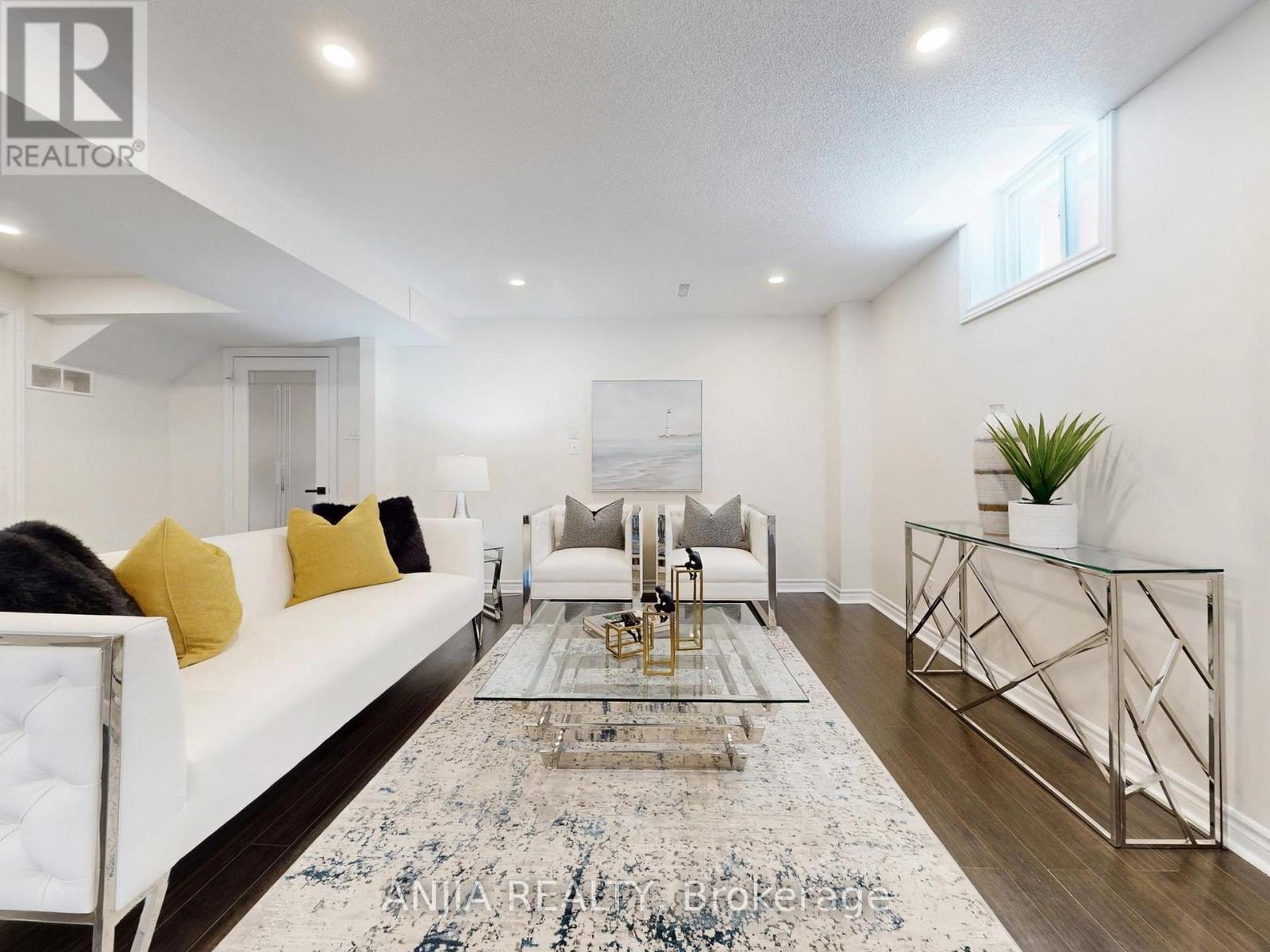 43 Leno Mills Avenue, Richmond Hill, Ontario  L4S 1C2 - Photo 41 - N12886264