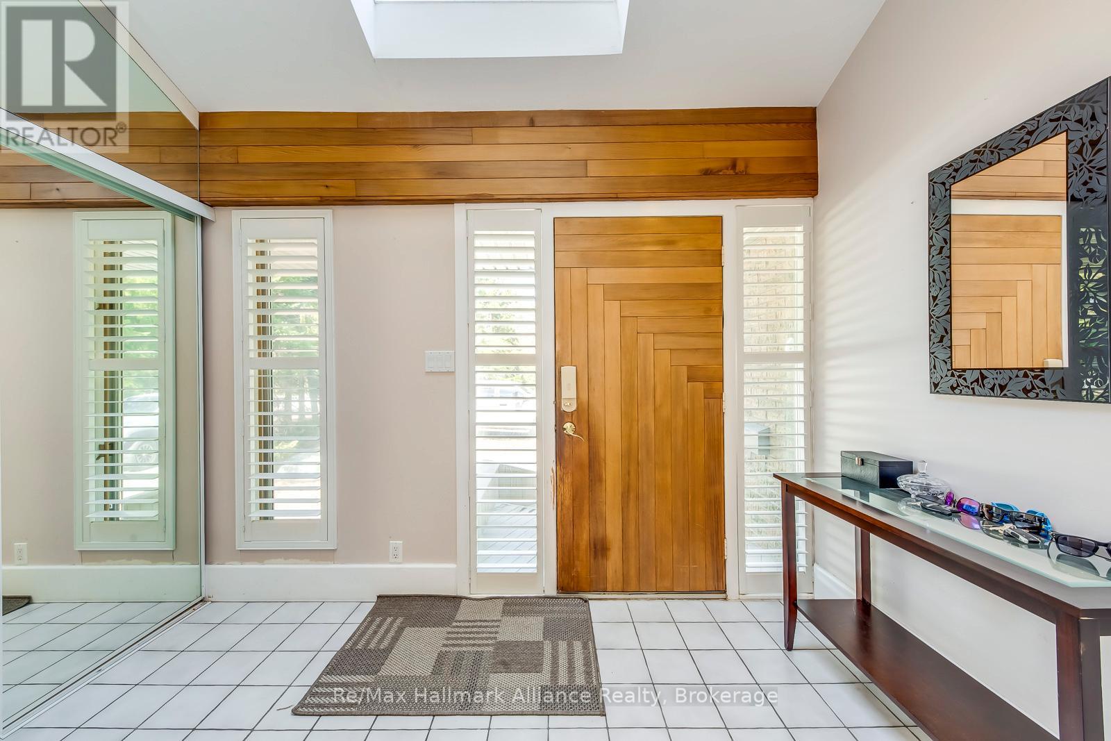 494 Chartwell Road, Oakville, Ontario  L6J 4A5 - Photo 8 - W12894154