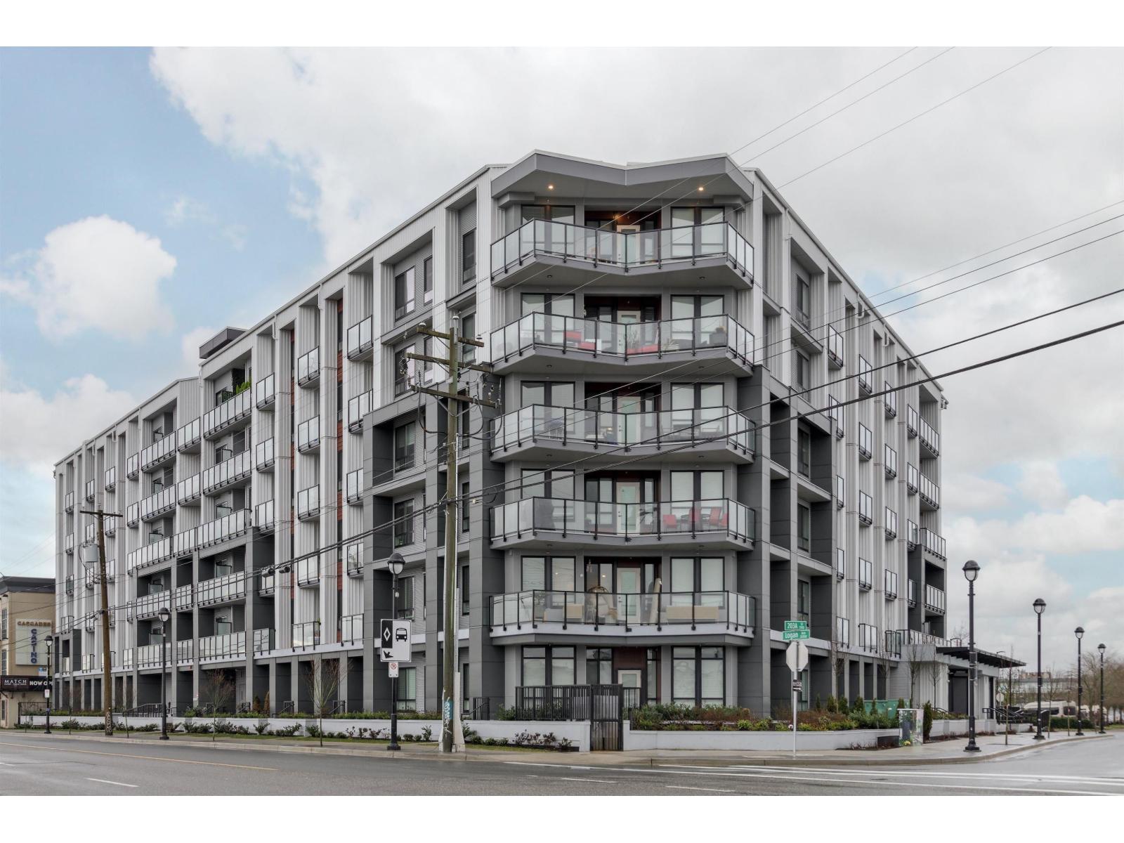 420 20360 Logan Avenue, Langley, British Columbia  V3A 0P5 - Photo 3 - R3100463