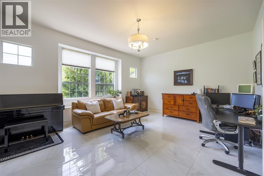 24 Balsam Place, Port Moody, British Columbia  V3H 5A6 - Photo 11 - R3100714