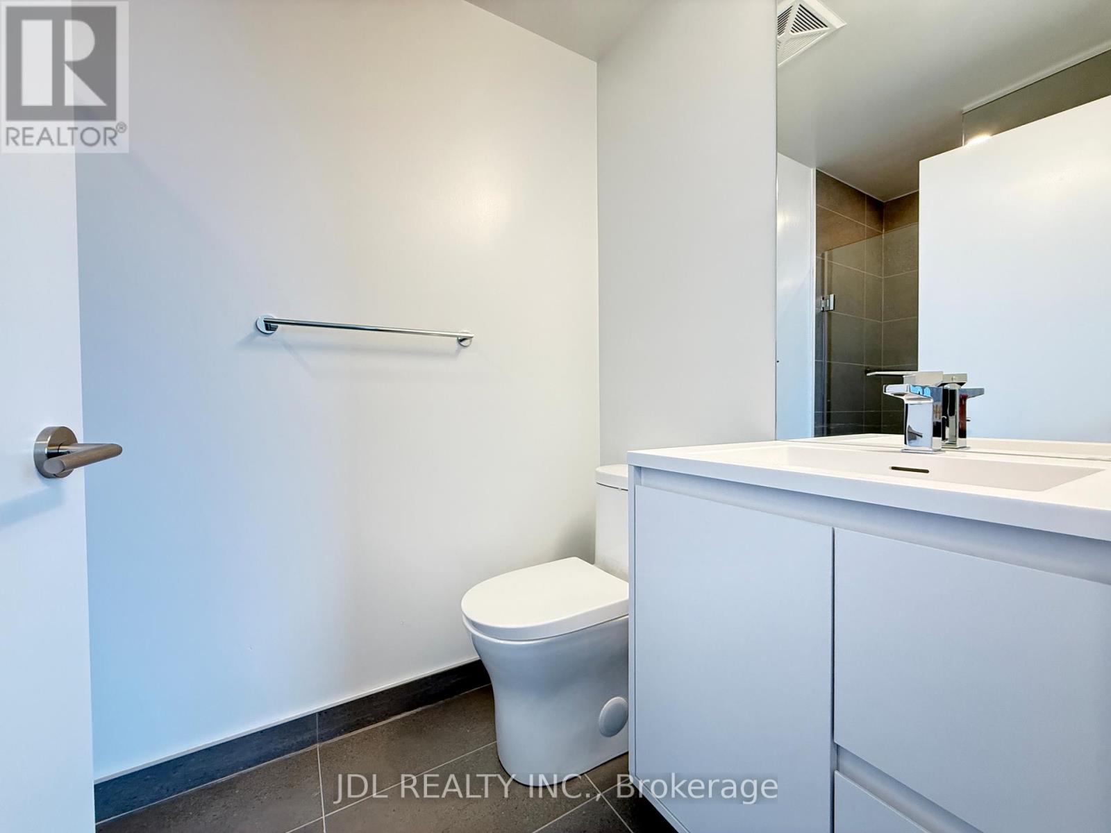 2304 - 1 Quarrington Lane, Toronto, Ontario  M3C 0S4 - Photo 12 - C12894156