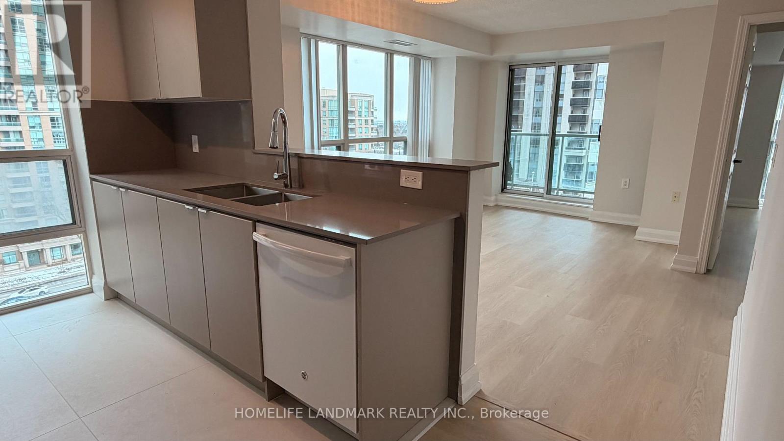 1111 - 28 Olive Avenue, Toronto, Ontario  M2N 7E6 - Photo 2 - C12894160