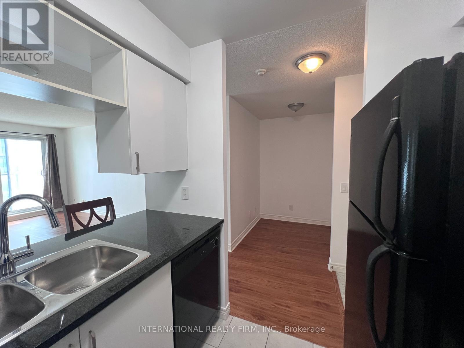 2205 - 70 Town Centre Court, Toronto, Ontario  M1P 0B2 - Photo 12 - E12894150