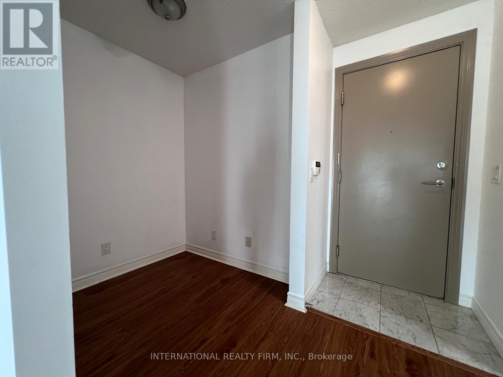 2205 - 70 Town Centre Court, Toronto, Ontario  M1P 0B2 - Photo 4 - E12894150